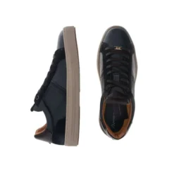 Ambitious 136057128- Trainer.