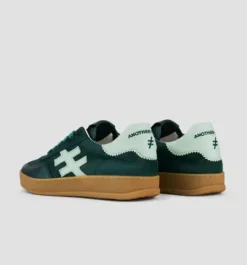 Another Trend A032V620- Trainer.