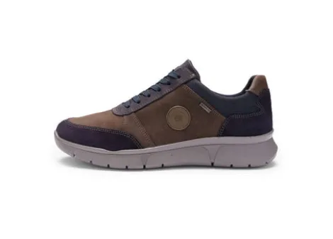 Ara 112560224- Trainer.