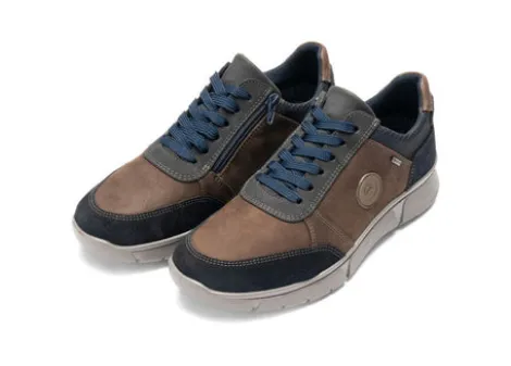 Ara 112560224- Trainer.