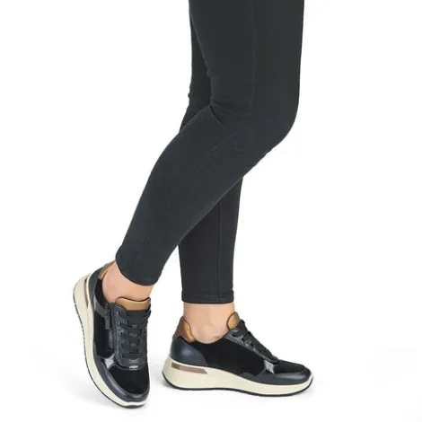 Ara 125770201- Trainer.