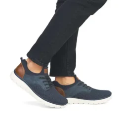 Reiker B665214 - Wide Fit Trainer.