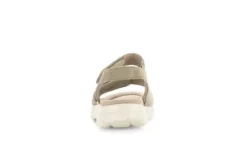 Rolling Soft Green Suede Sandal|8681511